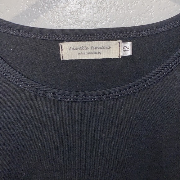 EUC Adorable Essentials Boutique Black Solid Tulip Sleeve Top Shirt Teen Tween - Picture 4 of 5
